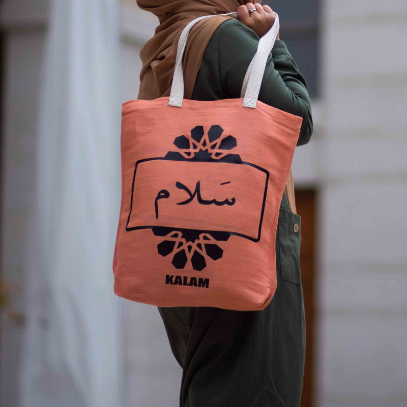 Tote-bag kalam clothing rose avec inscription arabe salam